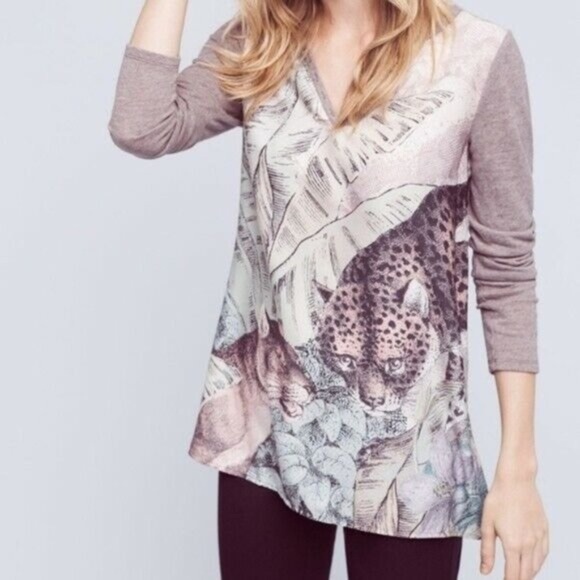 Anthropologie Akemi + Kin Fauna Henley WildCat Top - Picture 1 of 5